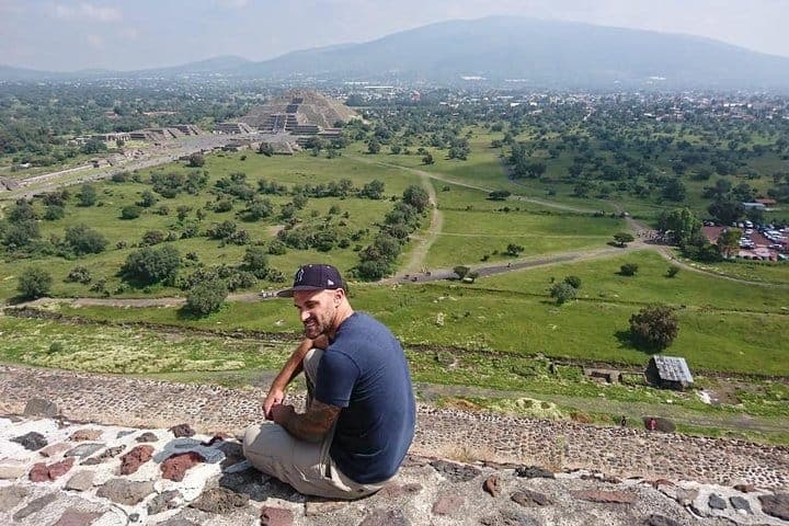 Private Tour: Teotihuacan and Guadalupe Shrine
