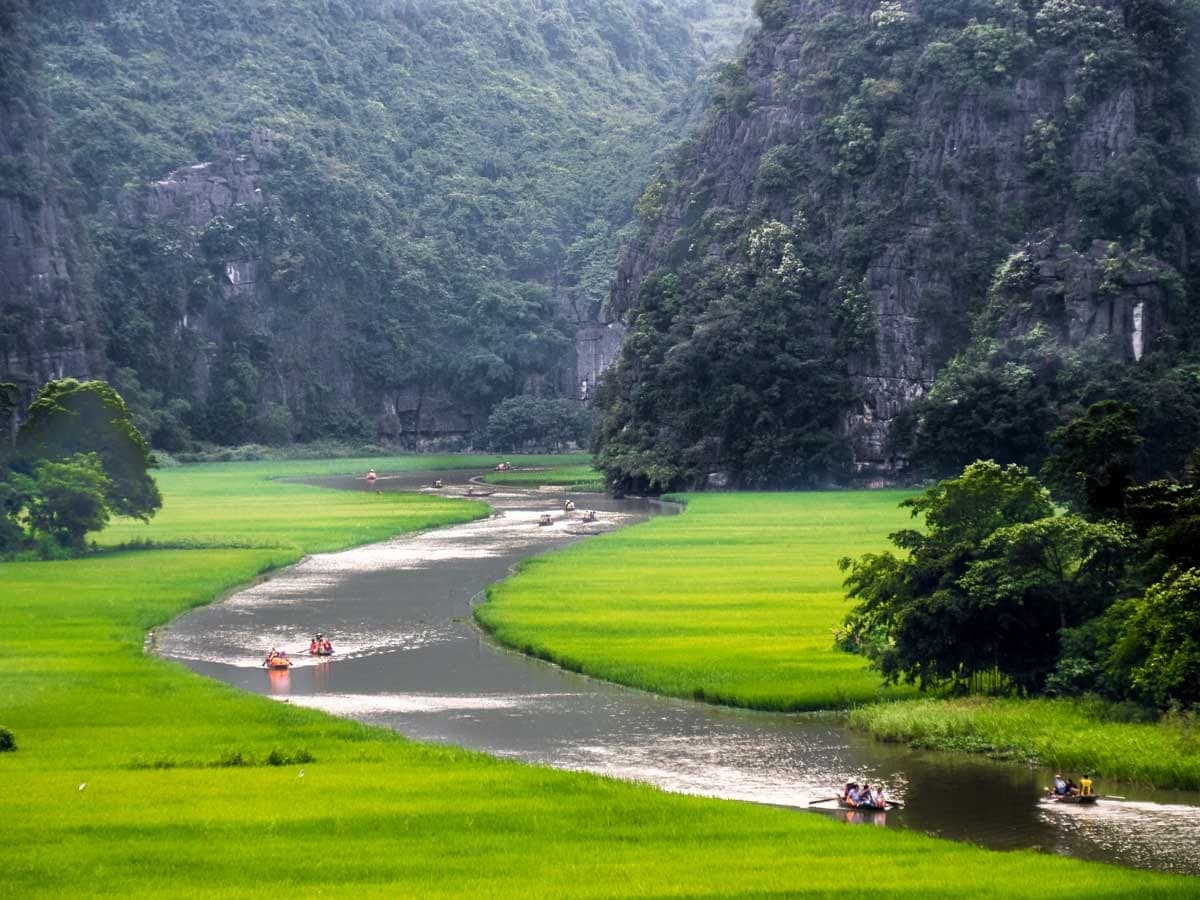 Ninh Binh Photo Explorer