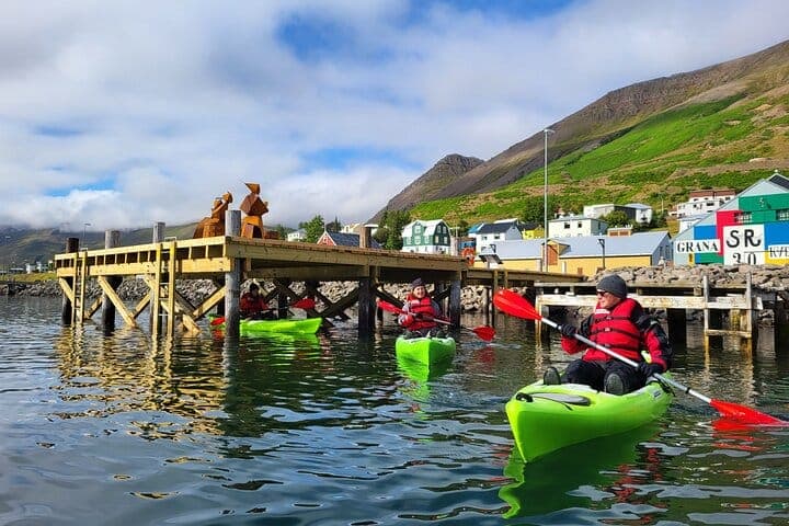 Guided kayak tour in Siglufjörður / Siglufjordur.