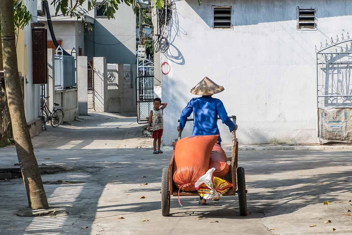 Ninh Binh Photo Explorer