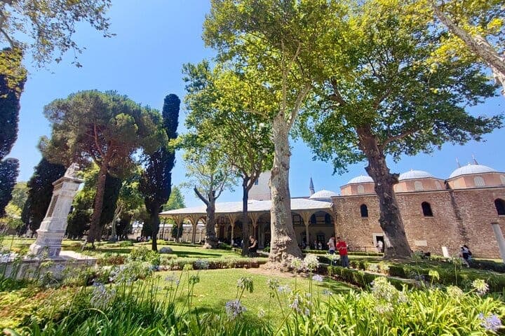 Topkapı Palace with Harem & Blue Mosque Guided Tour | Istanbul