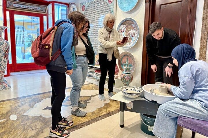 Topkapı Palace with Harem & Blue Mosque Guided Tour | Istanbul