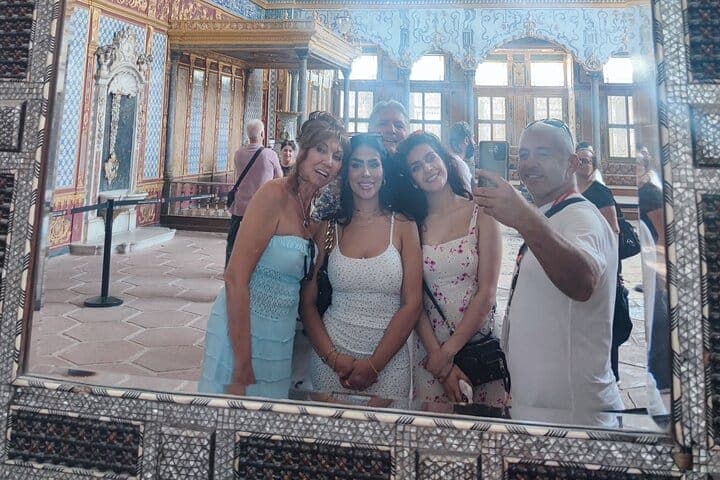 Topkapı Palace with Harem & Blue Mosque Guided Tour | Istanbul