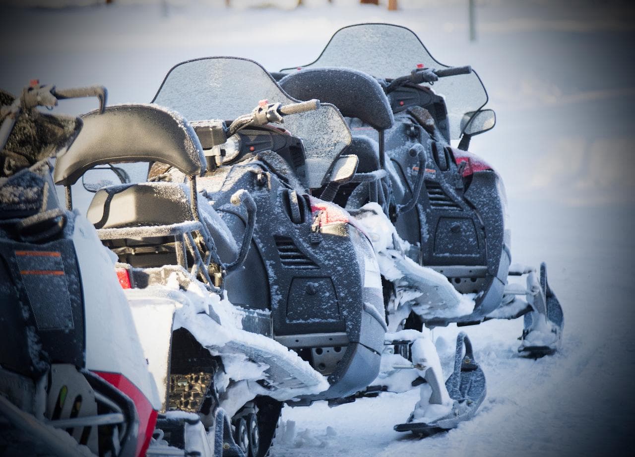 Great Outback Snowmobile tour | Swedish Lapland