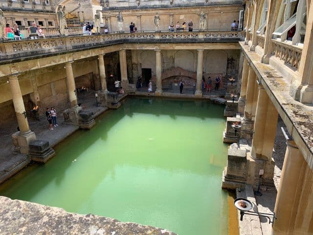 From London: Stonehenge and The Roman Baths