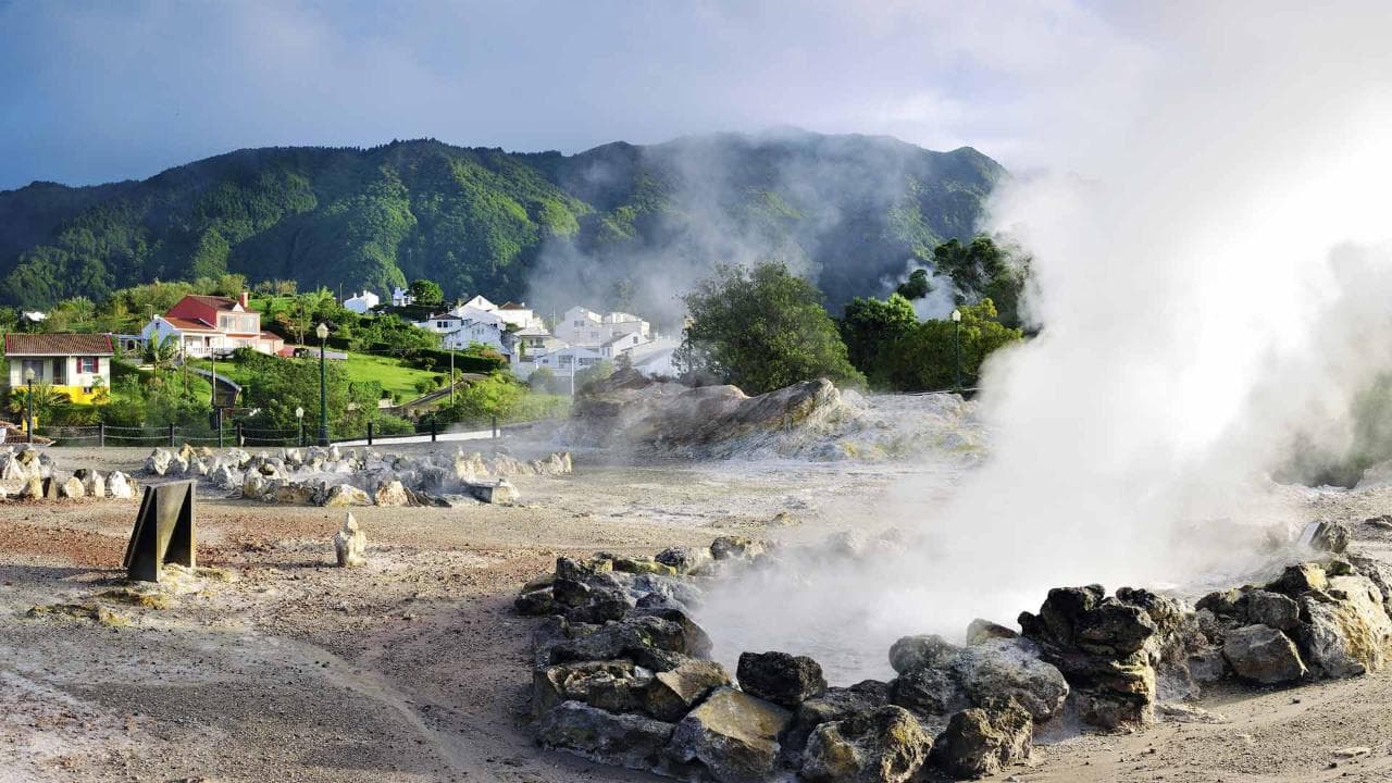 Furnas Botanic Gardens & Hot Springs [Oct-Jun] | Azores