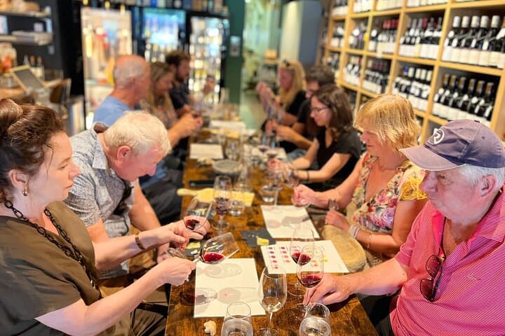 Small Group Bordeaux Organic Food Tour - French Apéro Style