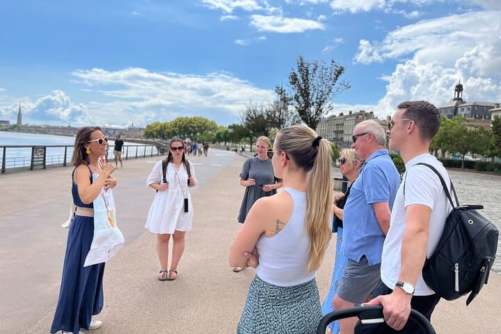 Small Group Bordeaux Organic Food Tour - French Apéro Style