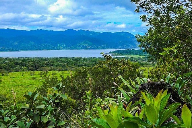Arenal Volcano Hiking tour, Costa Rica