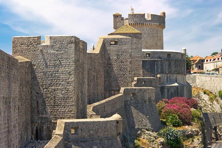 Ancient City Walls & Wars Walking Tour | Dubrovnik