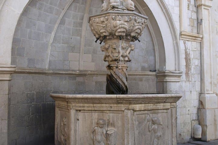 Private Discover Dubrovnik Old Town Walking Tour