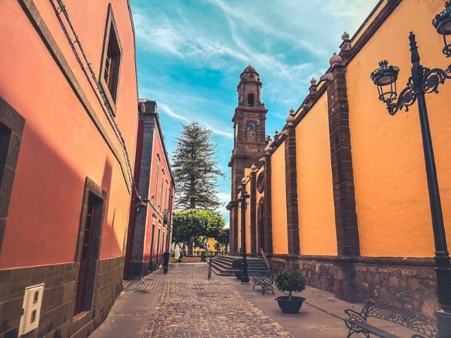 Gran Canaria North Coast Tour: Salt, Rock Pools, Snorkelling & Sunset