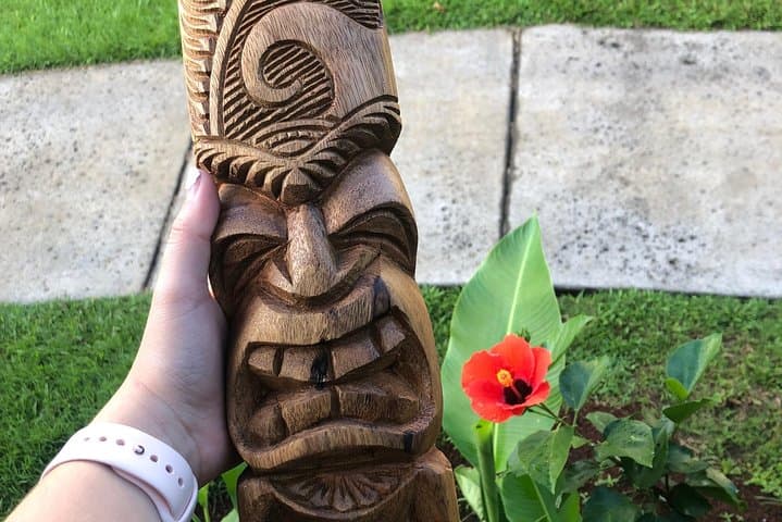 Polynesian Carving Tour
