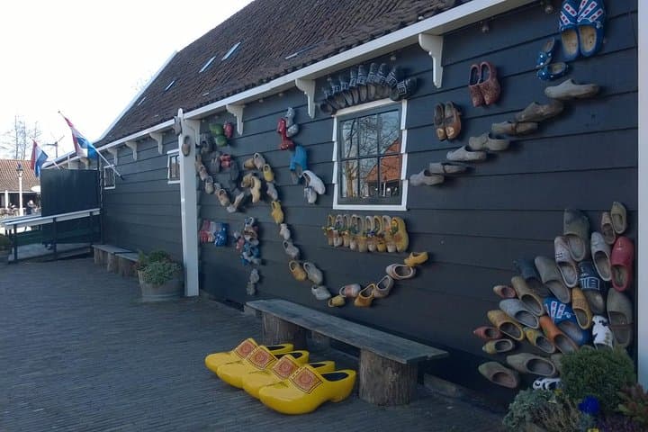 Zaanse Schans Windmills, Clogs and Dutch Cheese tour from Amsterdam