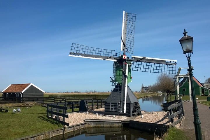 Zaanse Schans Windmills, Clogs and Dutch Cheese tour from Amsterdam