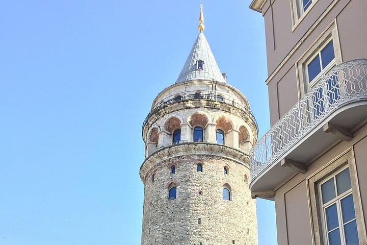 Istanbul Modern City Walking: Taksim to Galata With Secret Passages