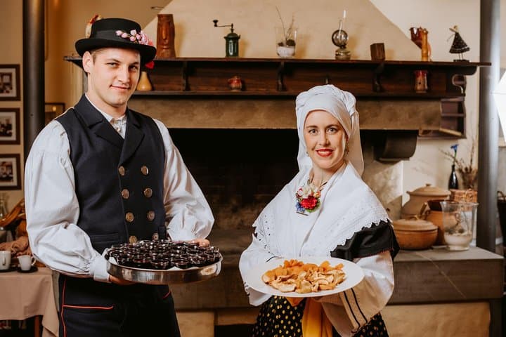 Traditional Slovenian Dinner and Show | Ljubljana