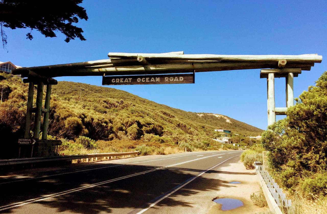 Great Ocean Road Reverse Itinerary Boutique Tour from Melbourne