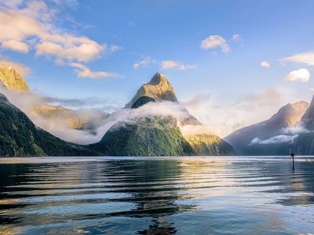 Premium Milford Sound Small-Group Tour & Cruise from Queenstown