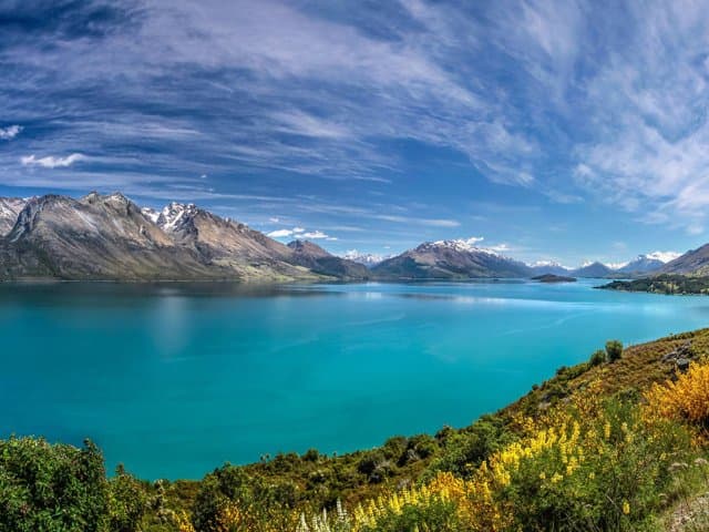 Premium Milford Sound Small Group Tour & Flight from Queenstown