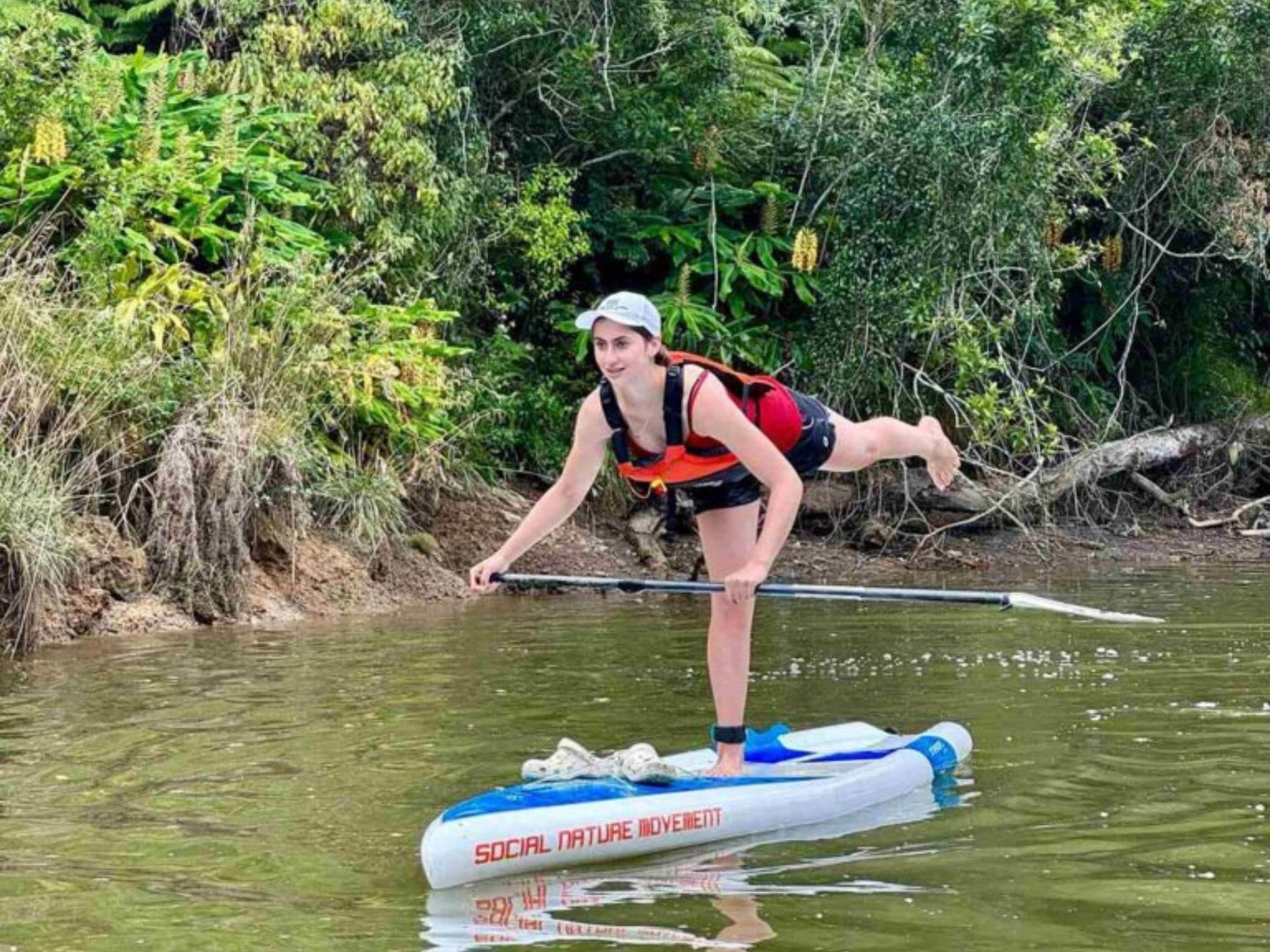 Stand-Up Paddle Boarding Tour to Lucas Creek Waterfall | Auckland