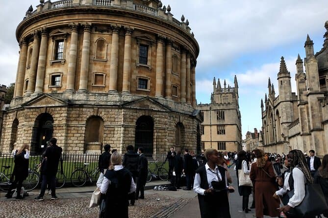 Oxford City and University Walking Small Group Tour