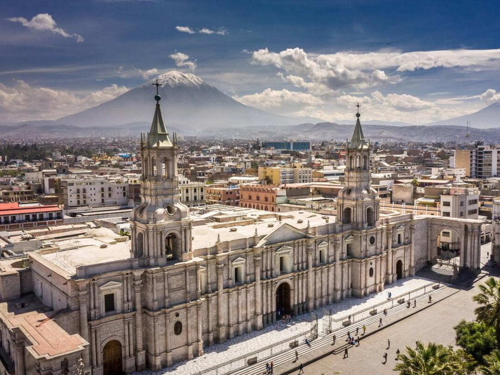 Arequipa Food Tour: Ancestral Cuisine & City Tour