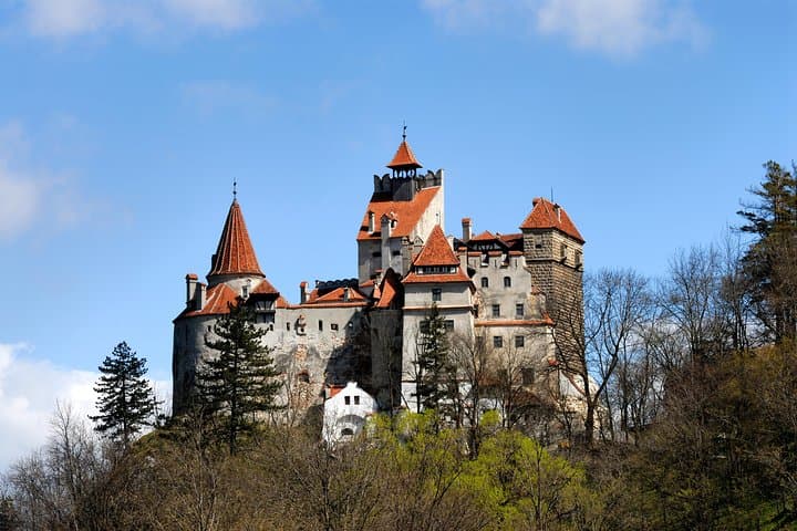 Bran Castle, Rasnov Fortress, and Peles Castle visit | Brașov, Romania