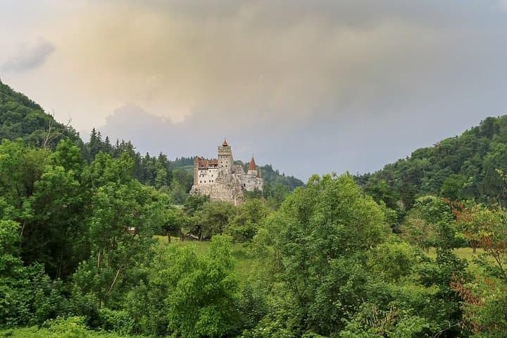Bran Castle, Rasnov Fortress, and Peles Castle visit | Brașov, Romania