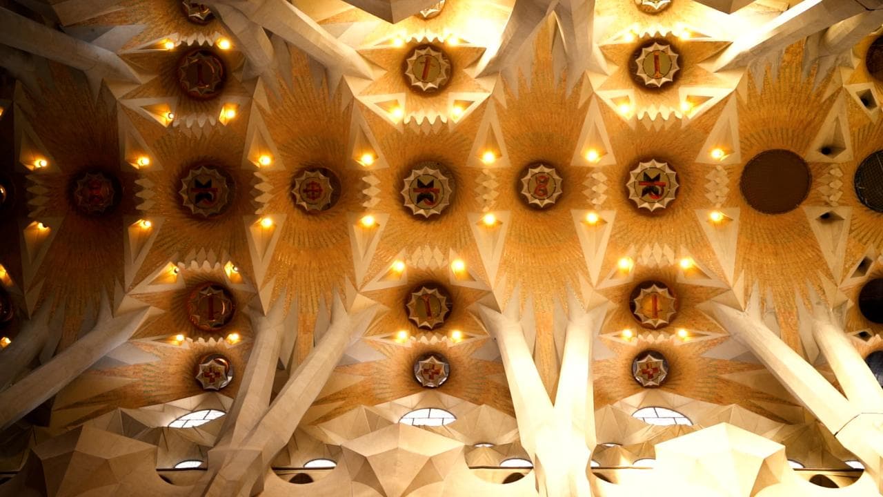 Sagrada Familia Skip The Line Tour with Certified Guide