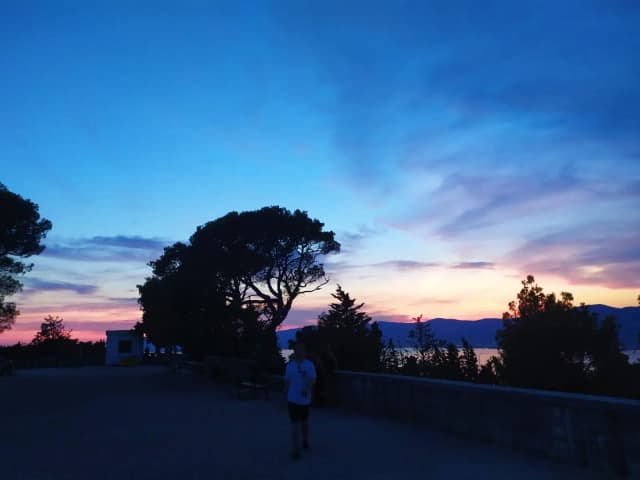 Secret Marjan Park Hiking Tour in Split