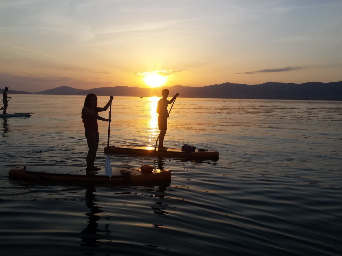 Sunset Stand Up Paddle Tour in Split with wine
