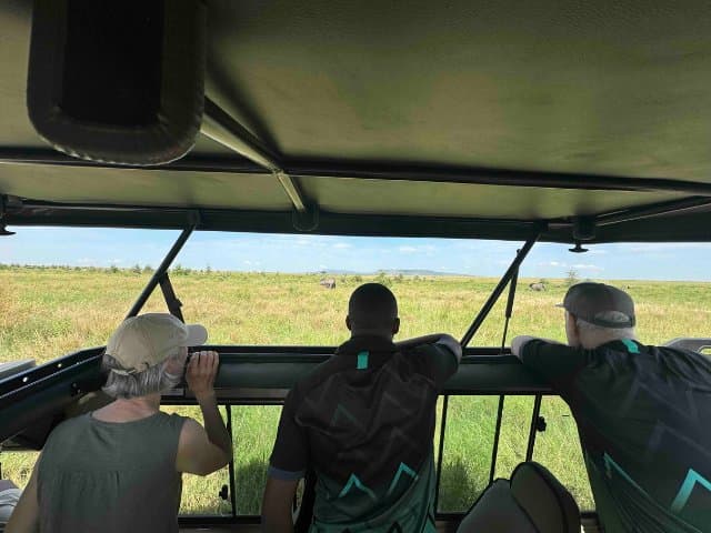 Fly Out Beach Safari inlcuding Serengeti and Zanzibar | Tanzania