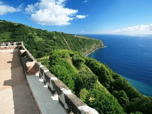 Full Day Nordeste Region & Waterfalls Tour