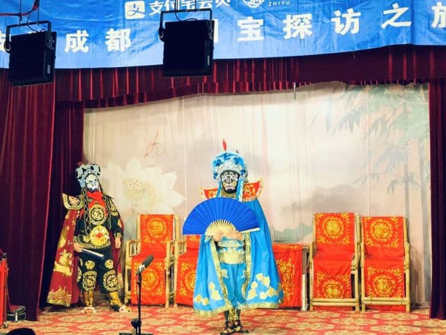 Backstage of Sichuan Opera