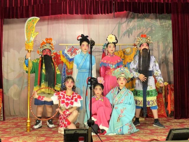 Backstage of Sichuan Opera