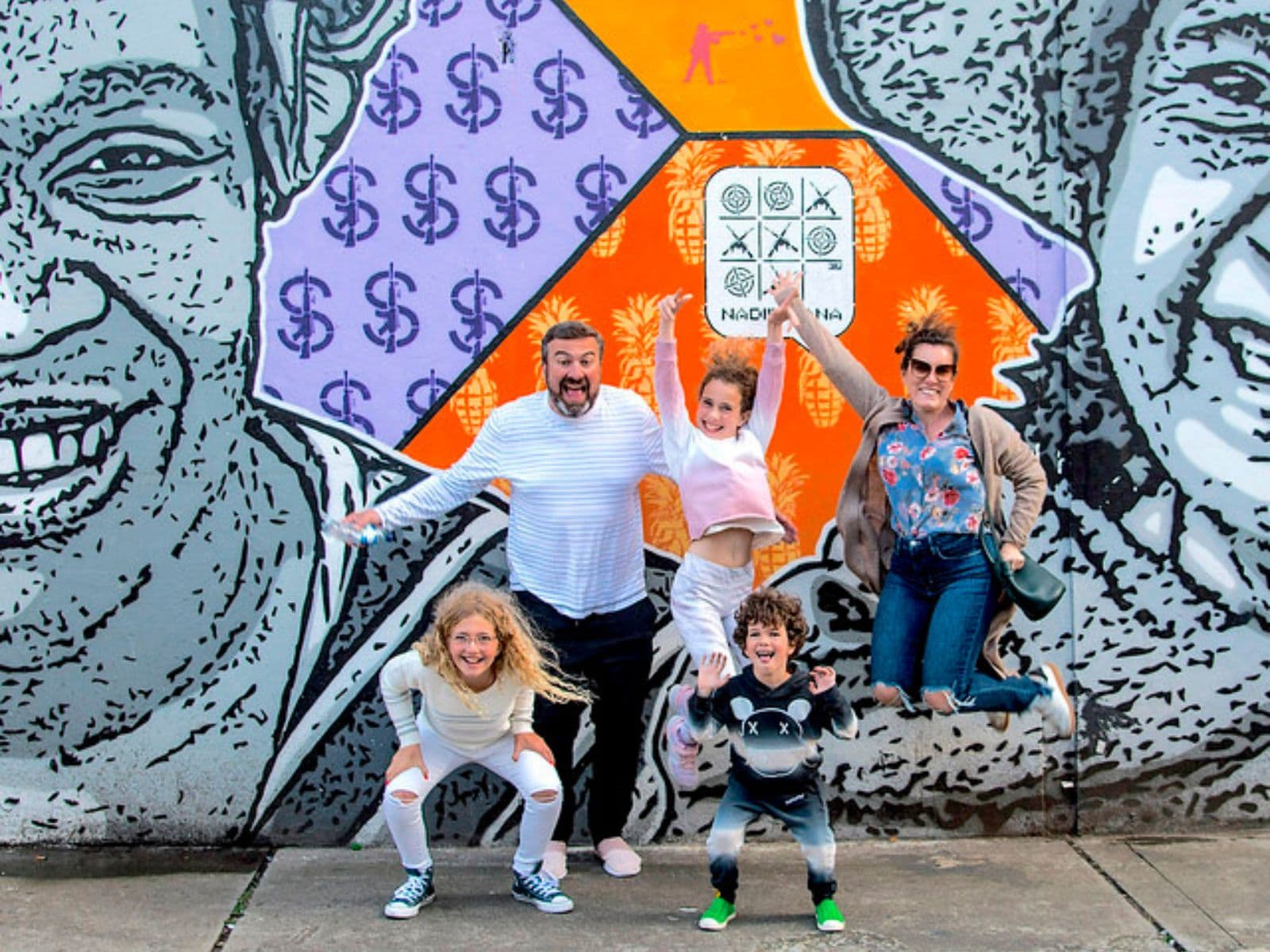 Capital Street Art Tour and Workshop | Bogotá