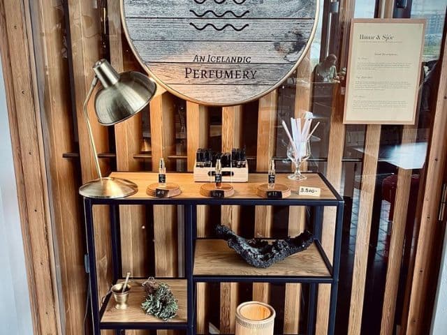 The Art of Natural Icelandic Perfumery Fragrance: Creation Workshop