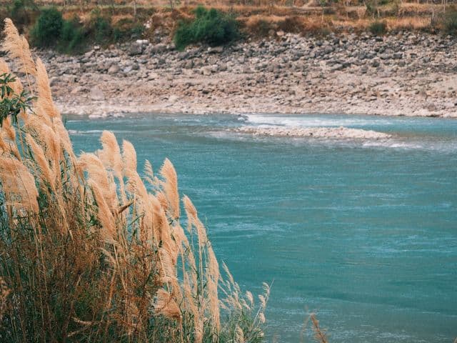 Discover Northwestern Yunnan through UNSECO Three Parallel Rivers region and the sacred Mt. Kawagarbo