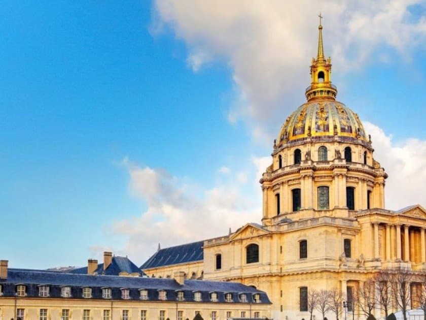 Semi-Private Les Invalides Dome (w/ Tomb of Napoleon) Guided Tour