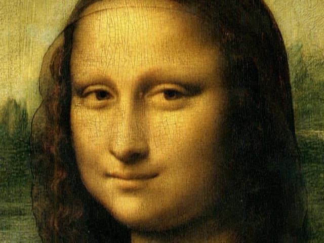 Louvre Museum semi-Private Guided Tour