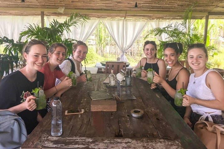 Full Day Real Phuket No-shopping Sightseeing Tour with Cocktail