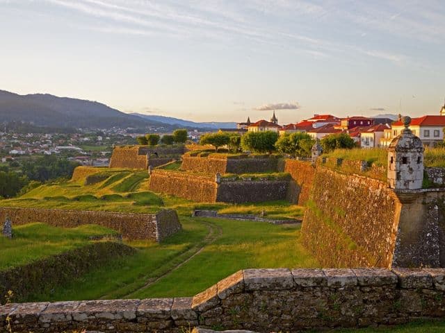 Santiago and Valença do Minho Full-Day Tour 