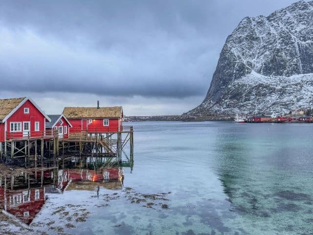 Winter kayak in Reinefjord, Lofoten