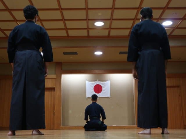 Tokyo: Authentic Samurai Experience | Kendo Lesson & Free Photos