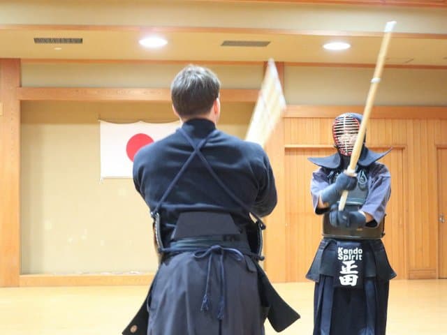 Tokyo: Authentic Samurai Experience | Kendo Lesson & Free Photos