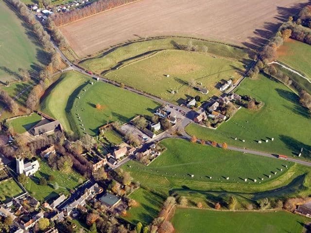 From London: Stonehenge & the Stone Circles of Avebury