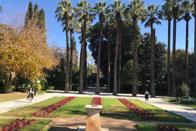 Shore Excursion to Classical Athens with food tasting