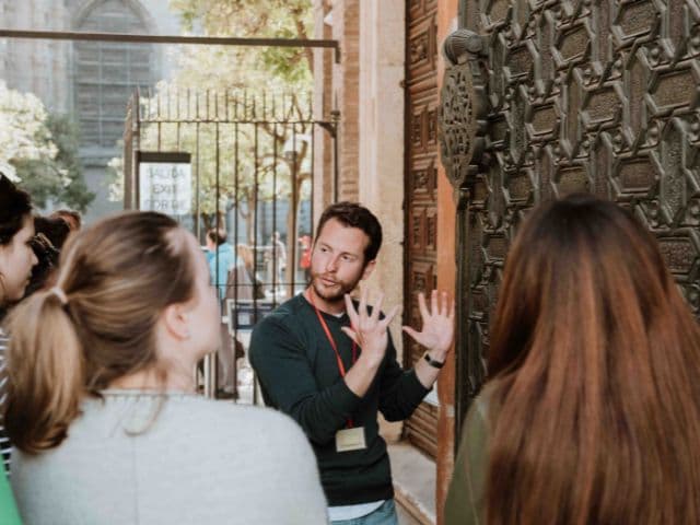 Seville small group walking tour