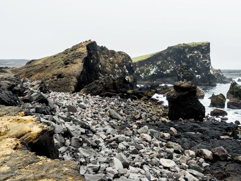 Icelandic Volcano Area Tour - Grindavík Town, Reykjanes Lava Fields and Hot Springs